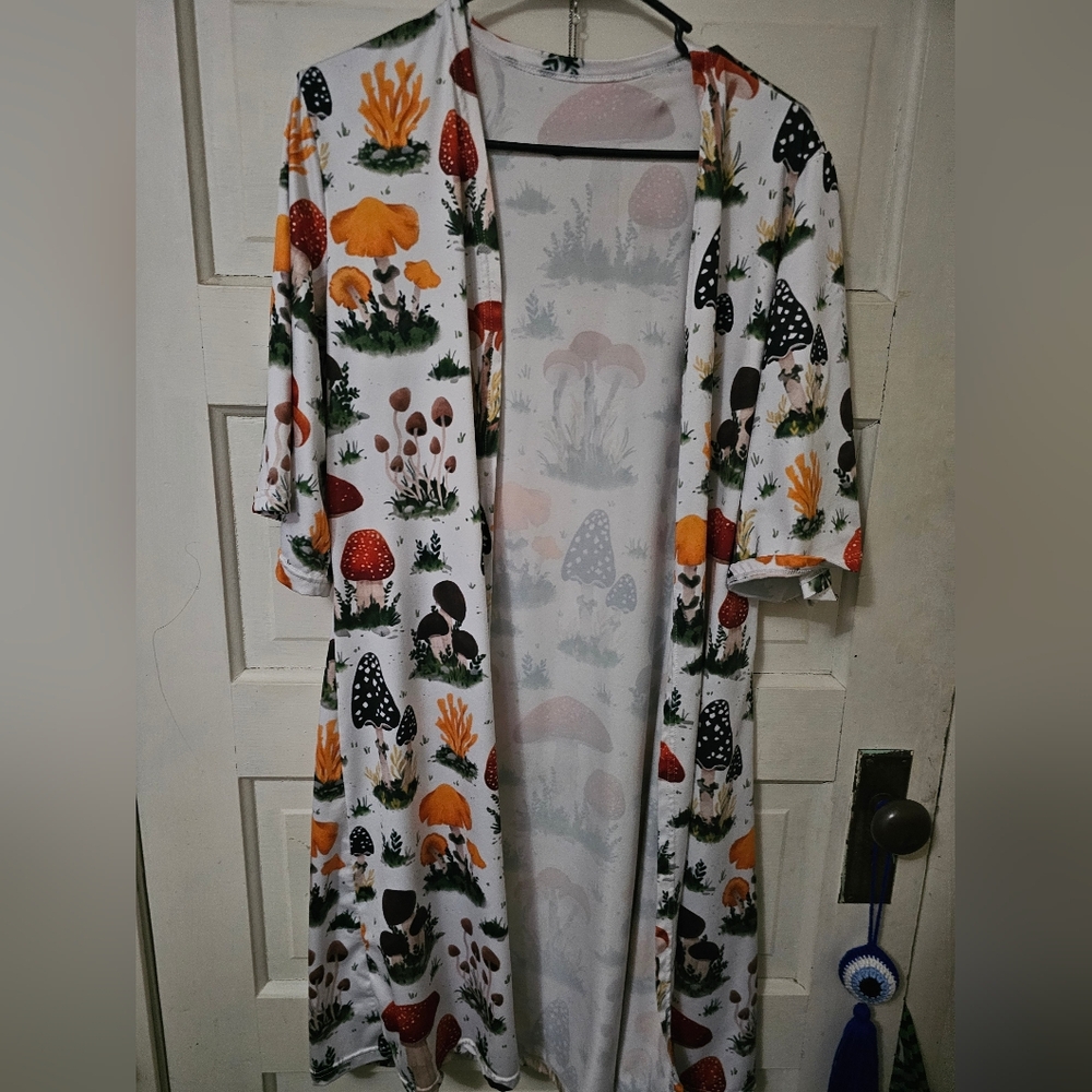 SHEIN White and Orange Mushroom Print Swim Coverup